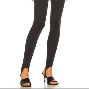 REVOLVE 525 stir up leggings SM